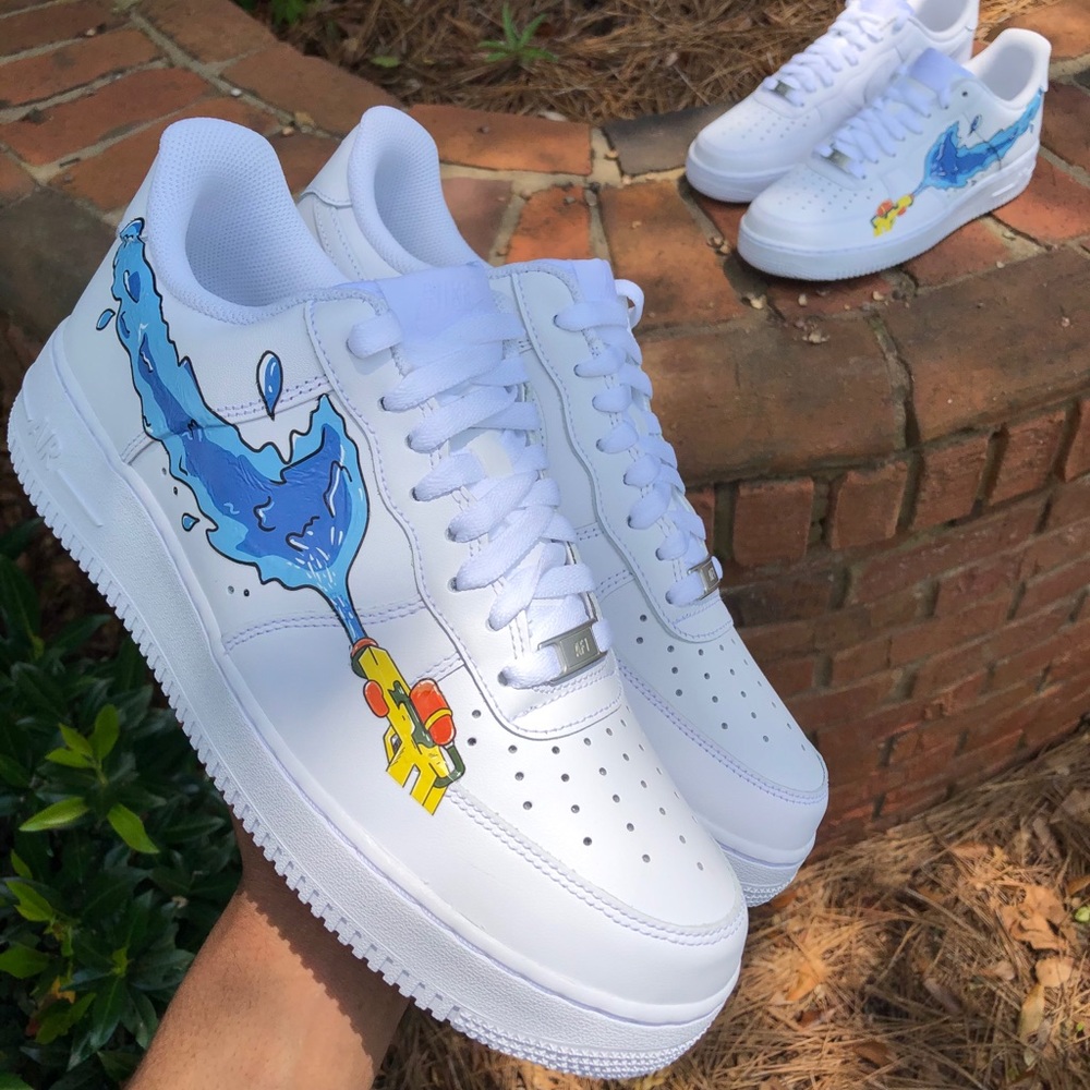 Water Gun - Picture 3 of 6